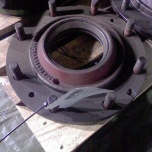 FRONTWHEELHUB - Ford FORD Serie 6700 -> 7