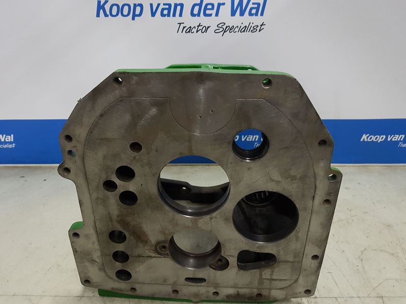 GEARBOXHOUSE - John Deere 6000 Series - Image 6