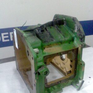 GEARBOX HOUSING - John Deere 6000 Series