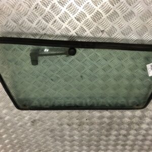 GLASS - John Deere 6000-10 6 cyl.