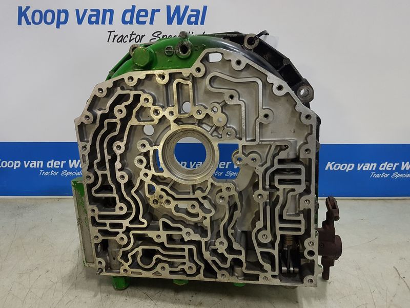 GEARBOXHOUSE - John Deere 6000-20 4 cyl. - Image 5