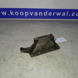 MANIFOLD - John Deere 6000-20 4 cyl.