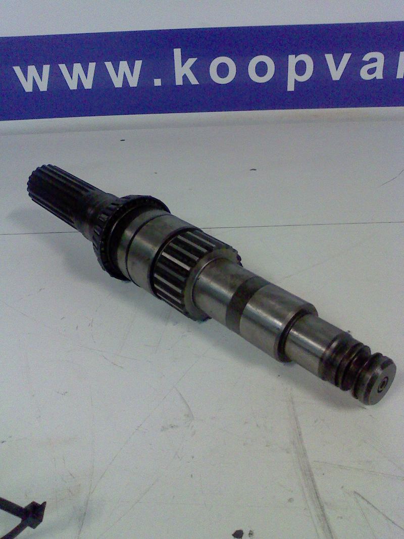 4 WD PARTS - John Deere 6000- 20 6 cyl. - Image 6