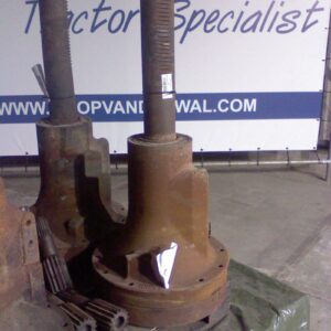 DRIVESHAFTHOUSING - John Deere 7000 -20 Series