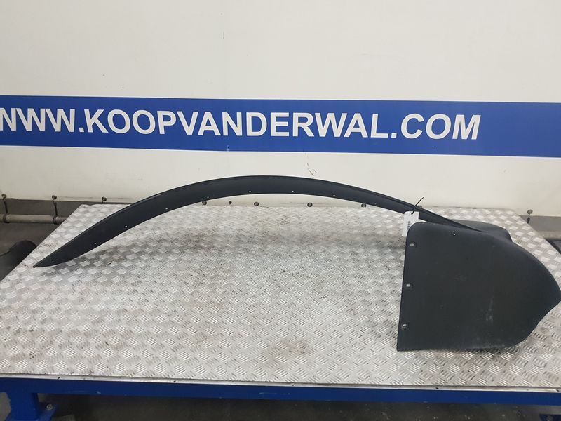 MUDGUARD - John Deere 6R Series . - Image 4