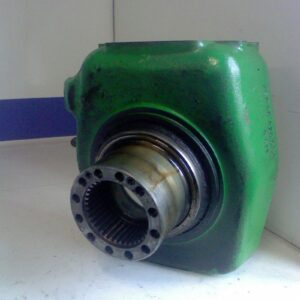 FRONTWHEELHUB - John Deere 6R Series .