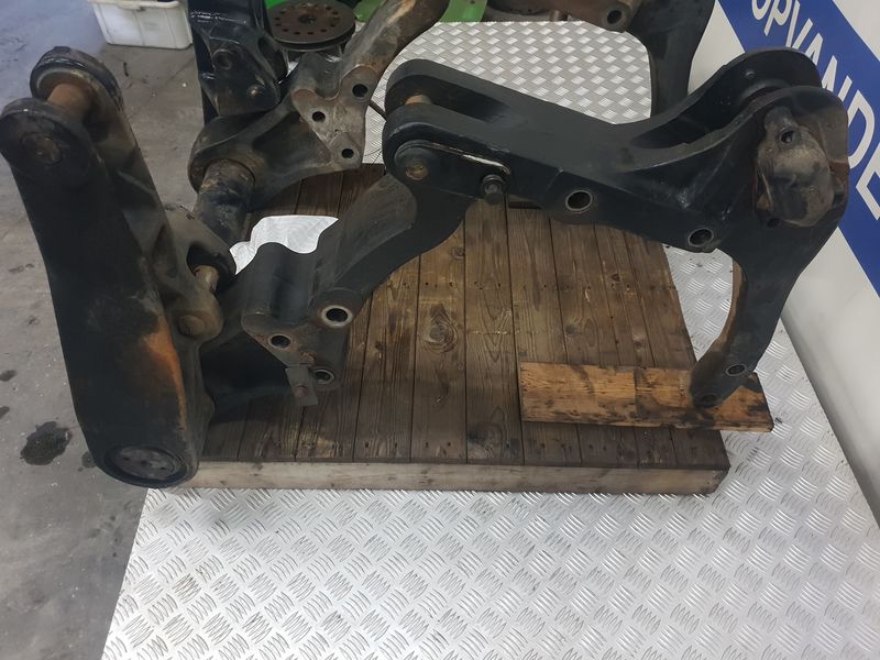 LINKAGE - Case IH Magnum Series - Image 6