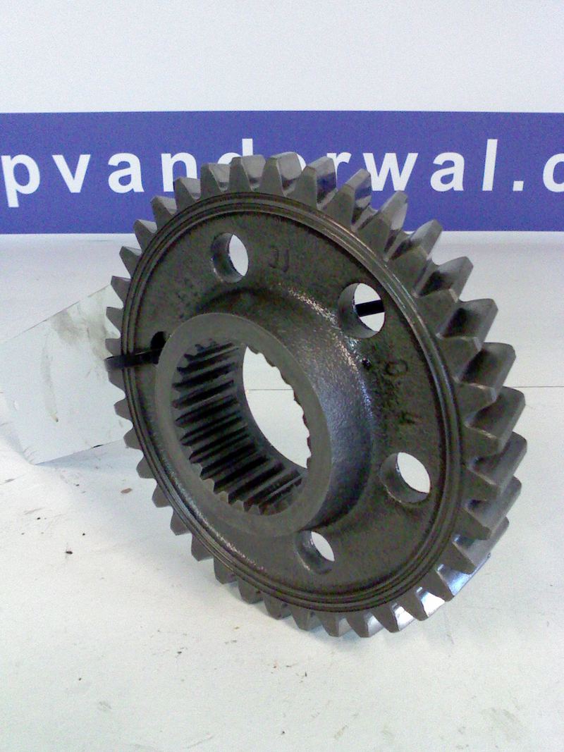 GEARBOX - New Holland T6000 Series - Image 4