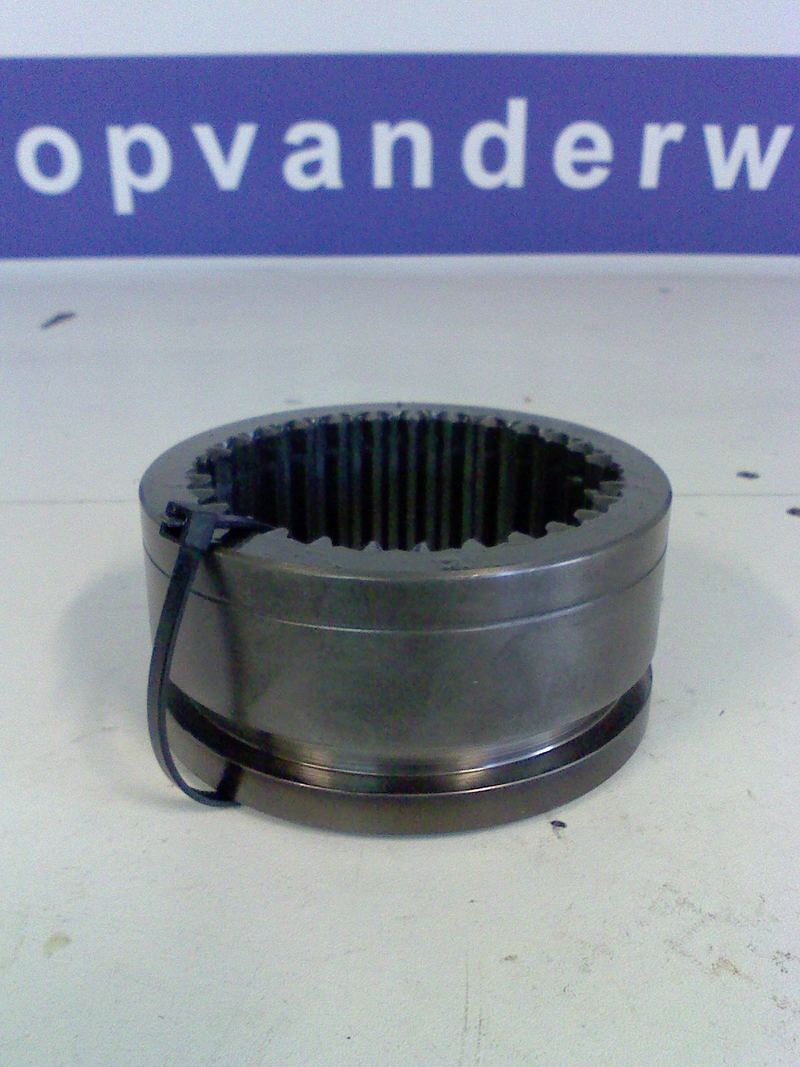 GEARBOX - New Holland T6000 Series - Image 2