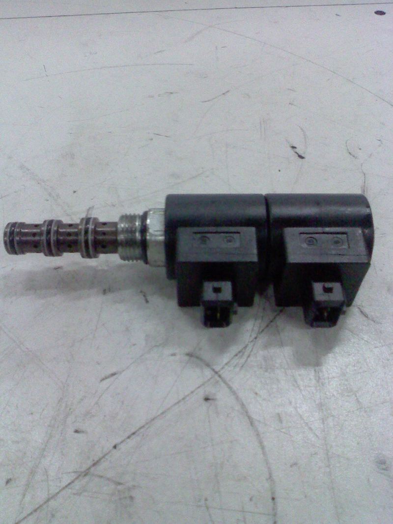 GEARBOX - New Holland T7500 Series TVT - Image 3