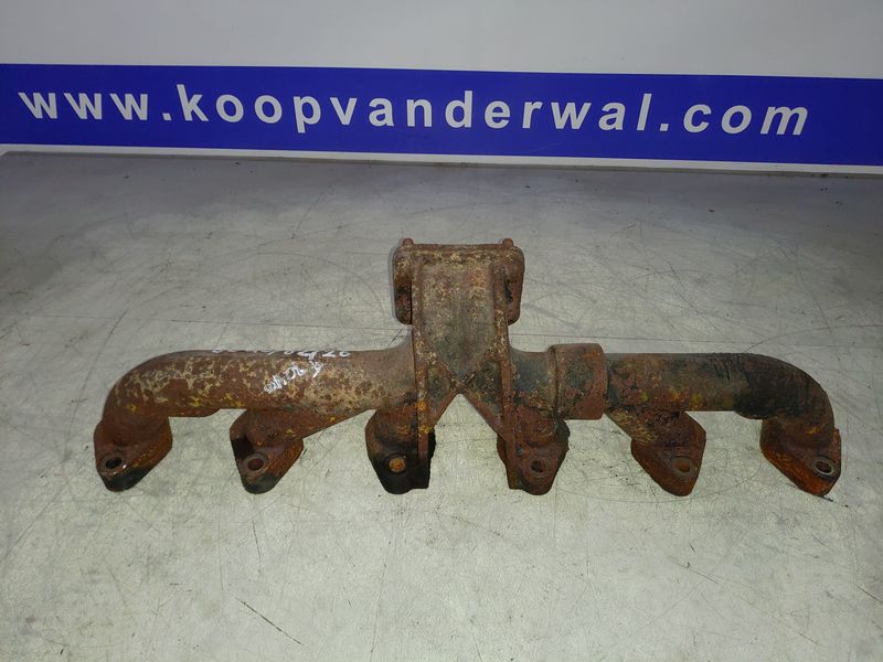 MANIFOLD - New Holland T7 Series - Image 3