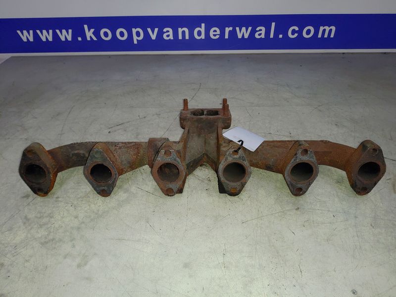 MANIFOLD - New Holland T7 Series - Image 4