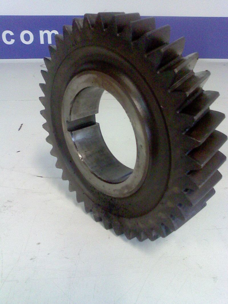 GEARBOX - New Holland T8 Series - Image 4