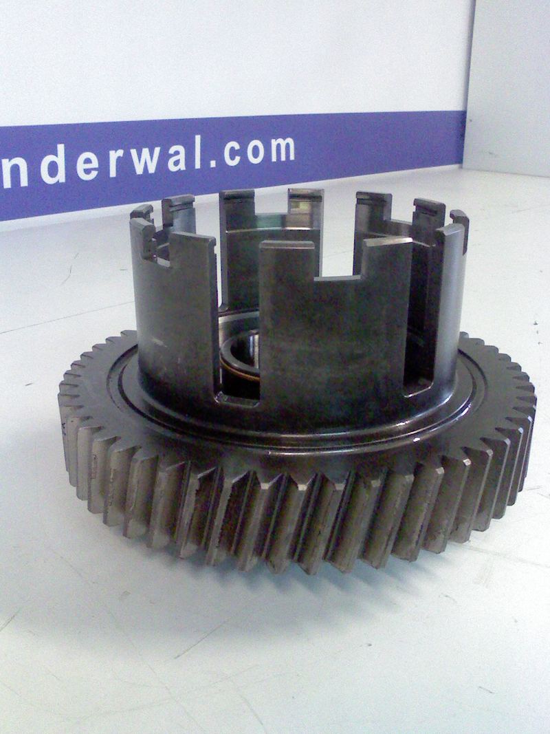 GEARBOX - New Holland T8 Series - Image 4