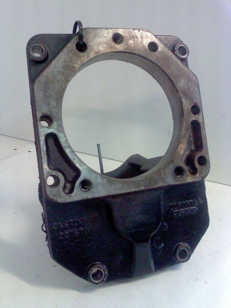 PTOHOUSING - New Holland T8 Series - Image 3