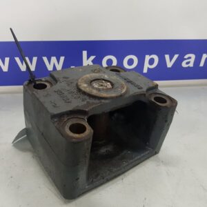 FOURWHEELDRIVEAXLE - New Holland TM Series