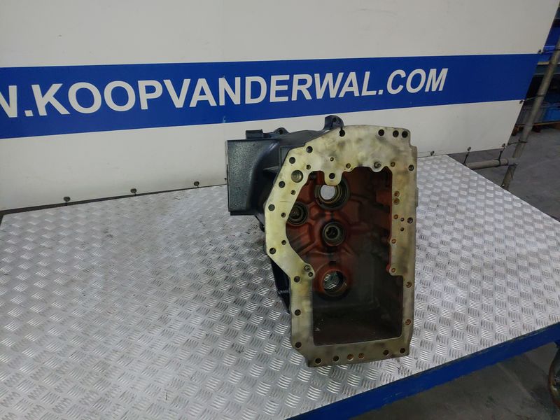 GEARBOXHOUSE - Deutz-Fahr Agrotron 80-165 - Image 5