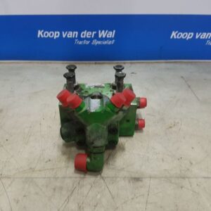 HYDRAULICS - John Deere 6R Series 6 cyl.