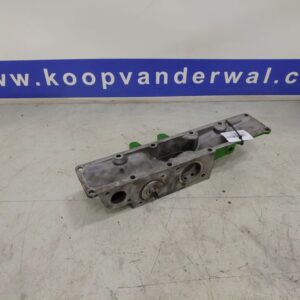 MANIFOLD - John Deere 7000- 30 Series