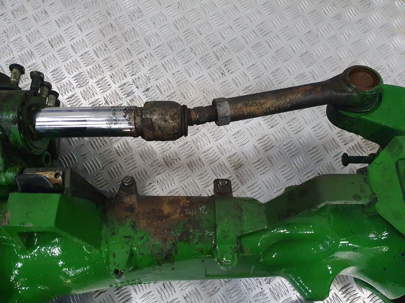 FRONTAXLE - John Deere 6R Series 6 cyl. - Image 13