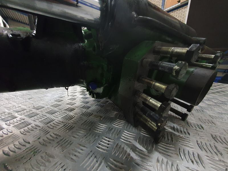 FRONTAXLE - John Deere 6R Series 6 cyl. - Image 14