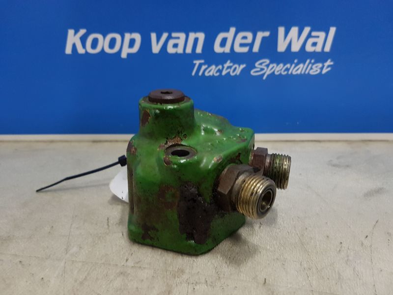 GEARBOX - John Deere 6000 Series - Image 5