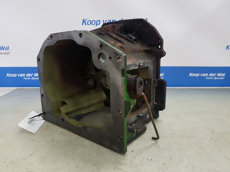 GEARBOXHOUSE - John Deere 6000- 30 4 cyl. - Image 6