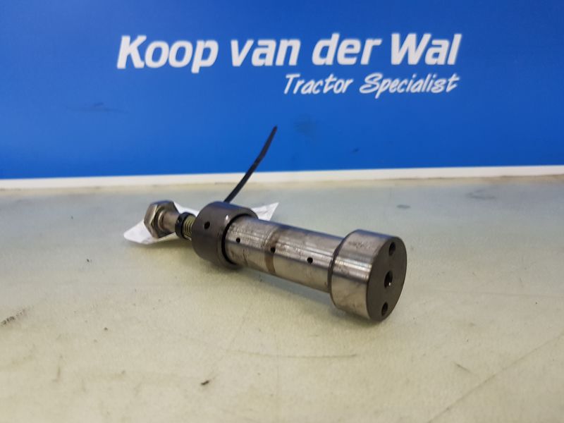 4 WD PARTS - John Deere 6000- 30 4 cyl. - Image 2