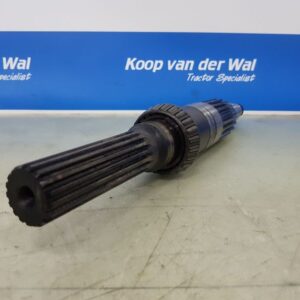 FOURWHEELDRIVEAXLE - John Deere 6000- 30 4 cyl.
