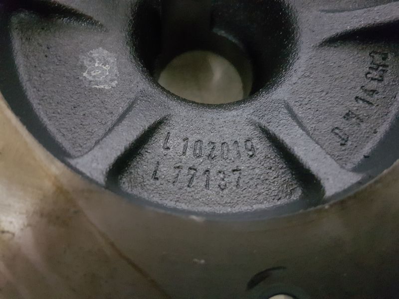 DIFFERENTIAL - John Deere 6000- 30 4 cyl. - Image 8