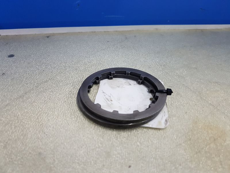 PTO - John Deere 6000- 30 4 cyl. - Image 2