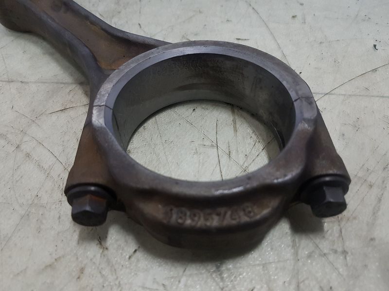 CONROD - New Holland T7000 Series - Image 6