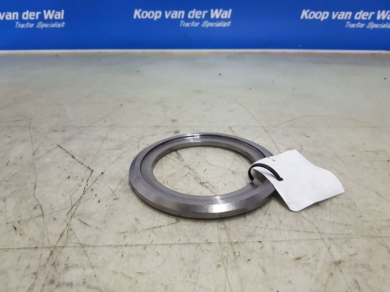 4 WD PARTS - New Holland T6 Series - Image 3