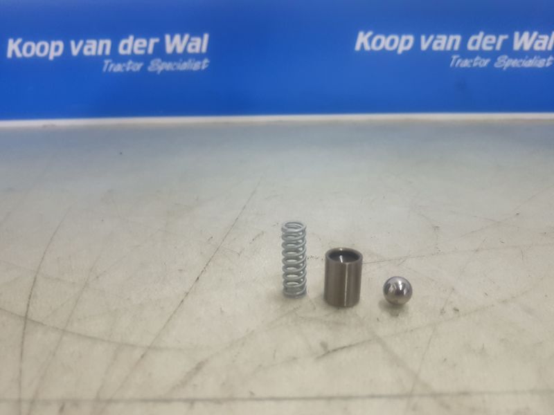 GEARBOX - New Holland T6 Series - Image 2