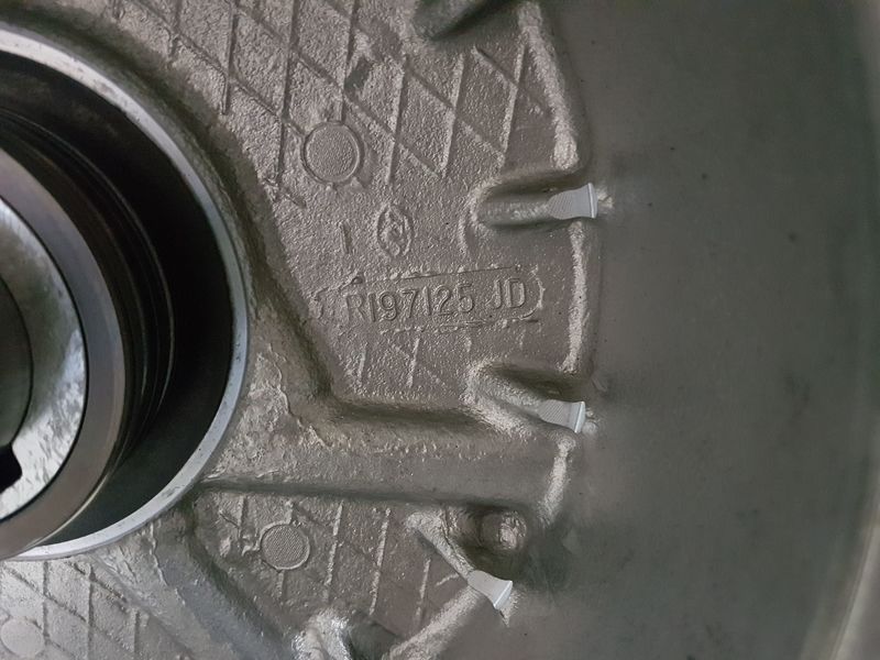 GEARBOXHOUSE - John Deere 6000-20 4 cyl. - Image 8