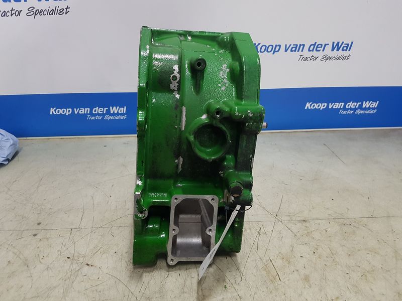 GEARBOXHOUSE - John Deere 6000-20 4 cyl. - Image 10