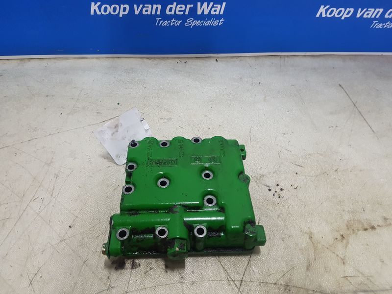 GEARBOXHOUSE - John Deere 6000-20 4 cyl. - Image 4