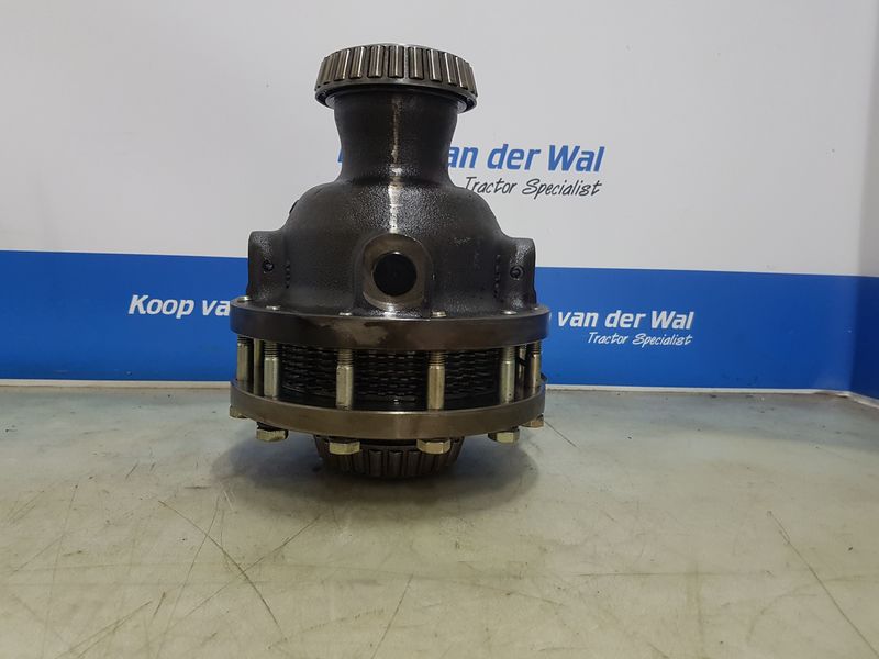 DIFFERENTIAL - Steyr 9105 / 9145 Series - Image 4