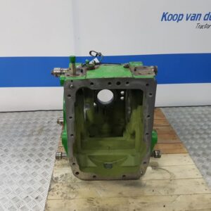 BACKENDHOUSING - John Deere 6000- 30 4 cyl.