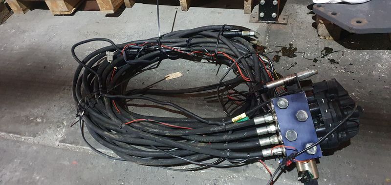 FRONTLOADER - Massey Ferguson Serie 7600 Dyna 6 - Image 22