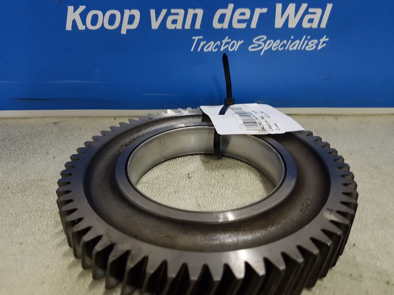 ENGINE - Claas Arion Series 6 cyl. - Image 4