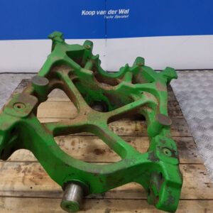 FRONTSUPPORT - John Deere 6000-20 4 cyl.