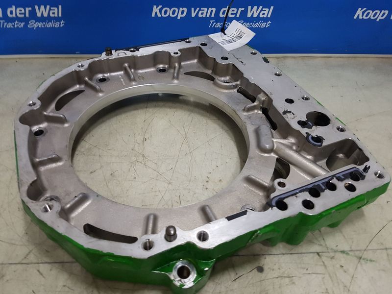 GEARBOXHOUSE - John Deere 6000-20 4 cyl.