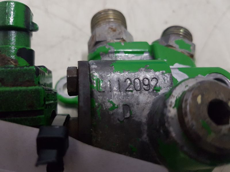 HYDRAULICS - John Deere 6000-20 4 cyl. - Image 6