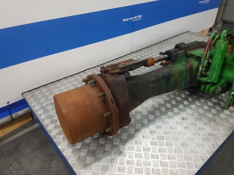 FRONTAXLE - John Deere 6000- 30 6 cyl. - Image 8