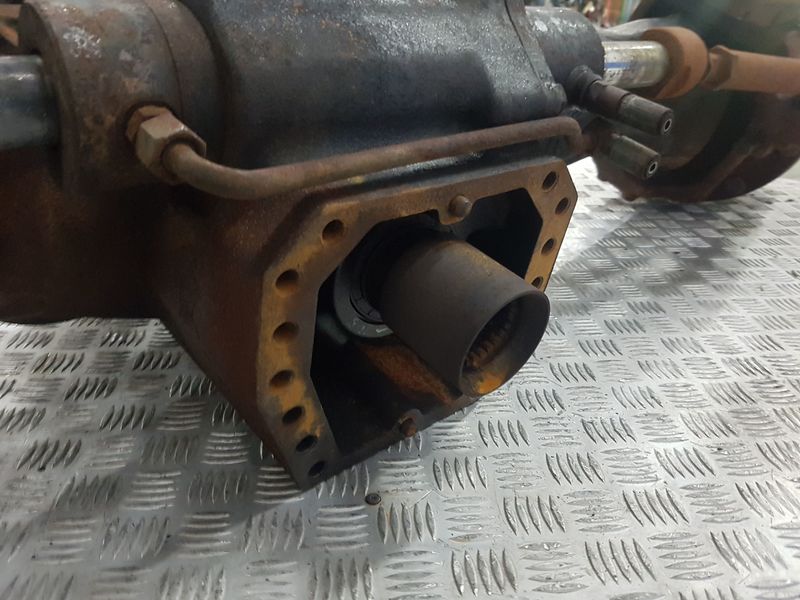 FRONTAXLE - John Deere 6000- 30 6 cyl. - Image 11