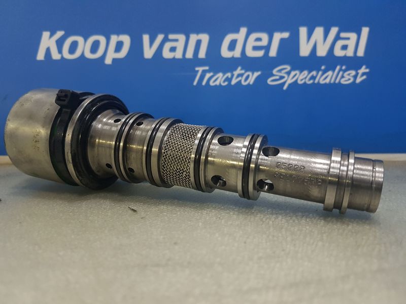 TRANSMISSION - John Deere 6000- 30 6 cyl. - Image 5