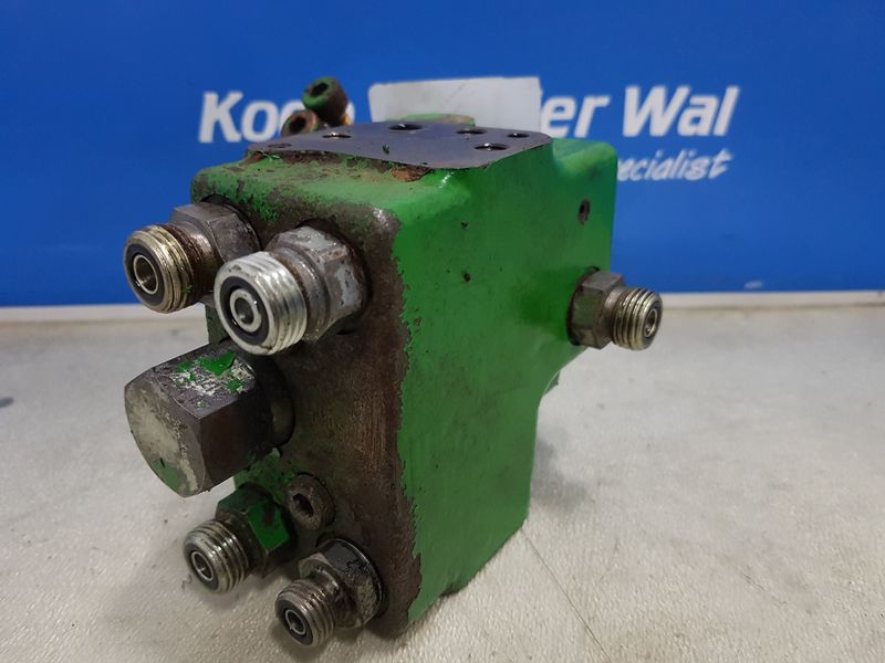 SELECTORVALVE - John Deere 6000- 30 6 cyl. - Image 3
