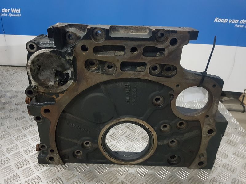 TIMINGCOVER - New Holland T7000 Series - Image 4