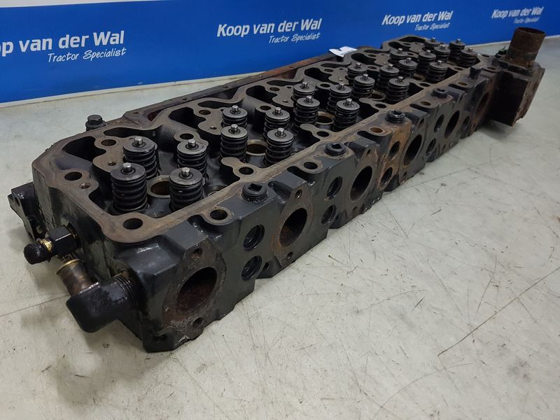 CYLINDERHEAD - New Holland T7000 Series - Image 5